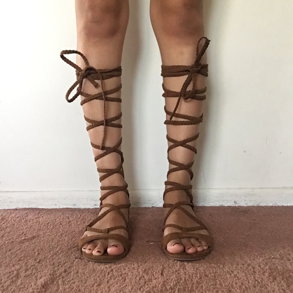 American Eagle Sandals